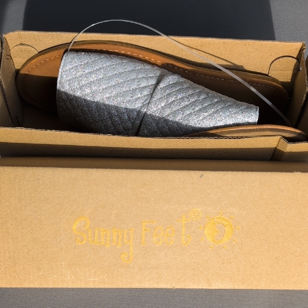 Sunny Feet Silver Slide Sandals - Picture 7 of 7